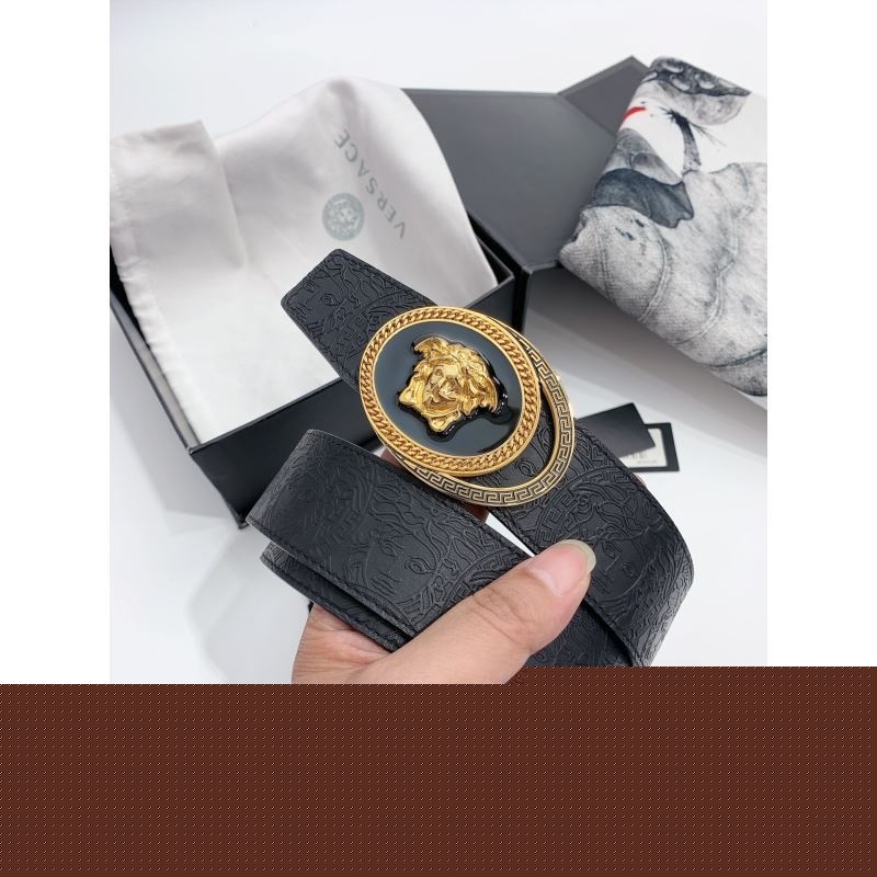 VERSACE